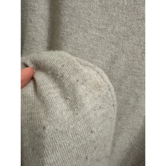 Autumn Cashmere women's oatmeal ruffled slit hem sweater size Medium - Picture 5 of 6
